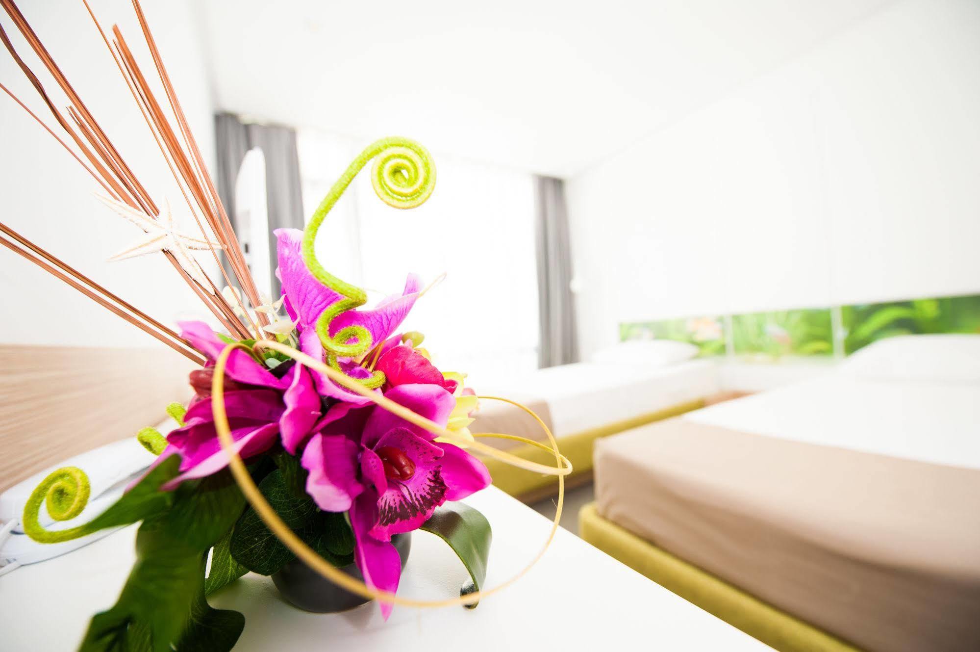 Hotel Melodia Venus Ngoại thất bức ảnh