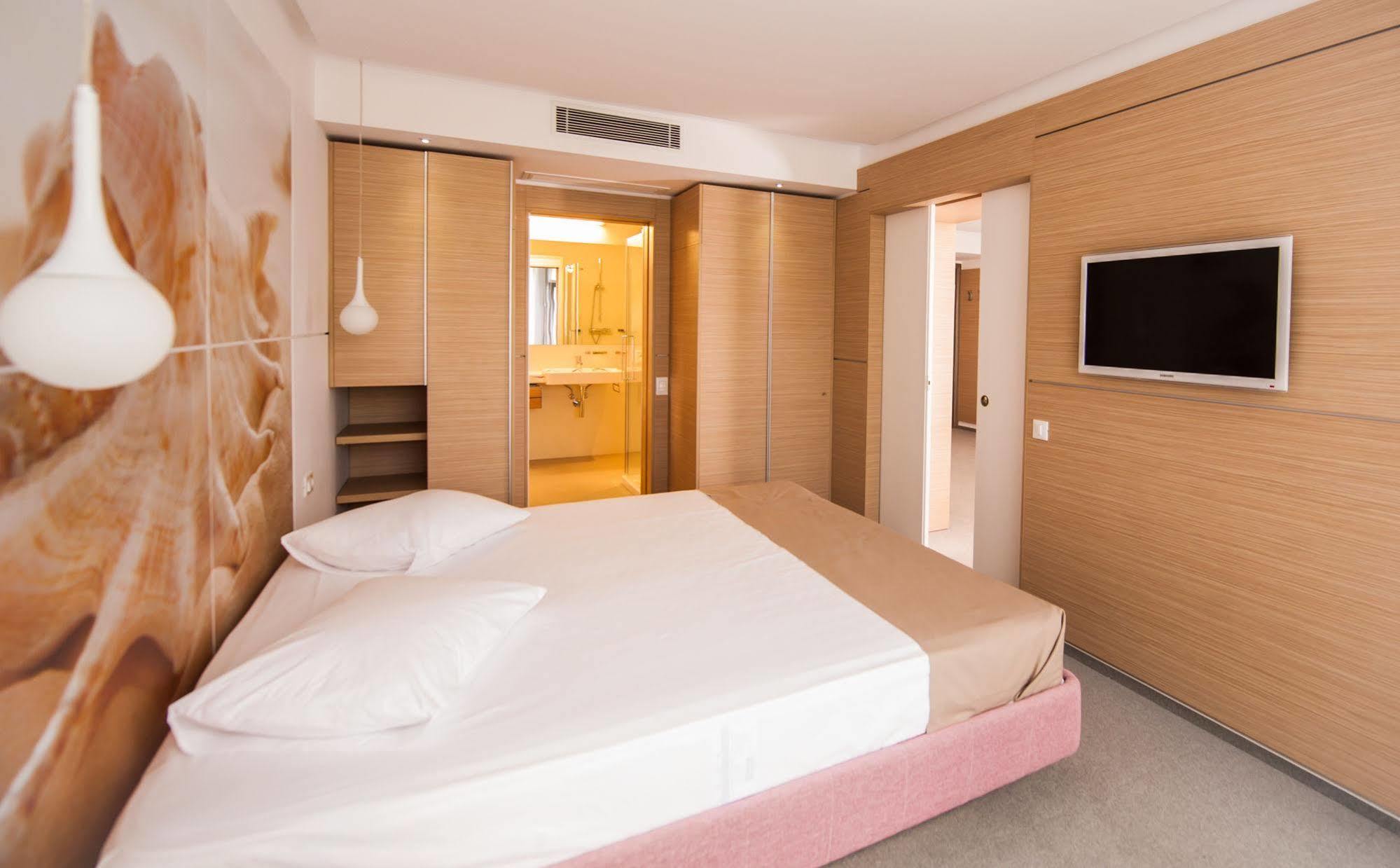 Hotel Melodia Venus Ngoại thất bức ảnh